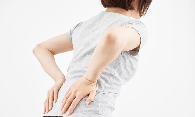 腰痛、ギックリ腰の治し方、脊柱管狭窄症、ヘルニアについて